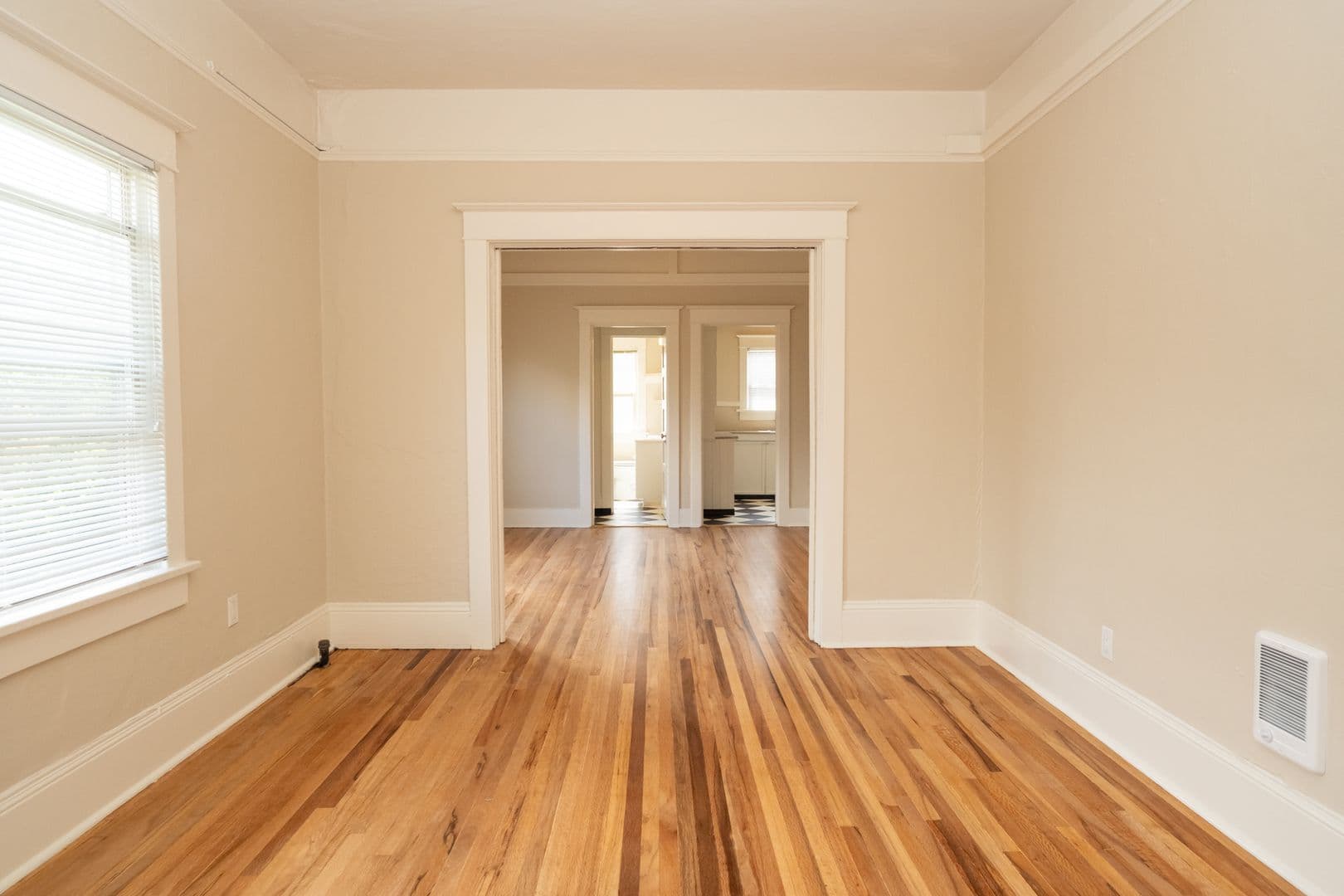 Portland Apartment: 1022-1036 NE Hancock St