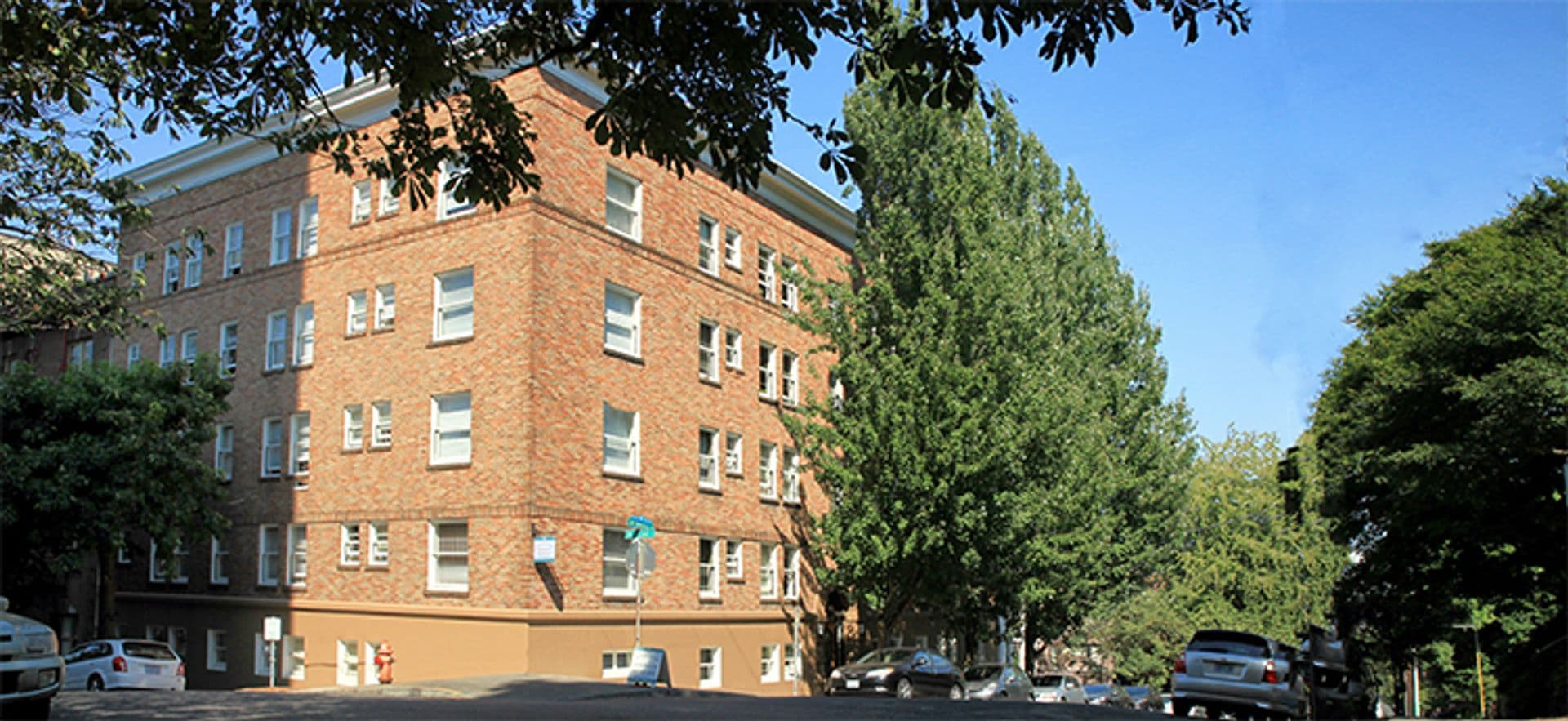 Portland Apartment: 2185 SW Yamhill St
