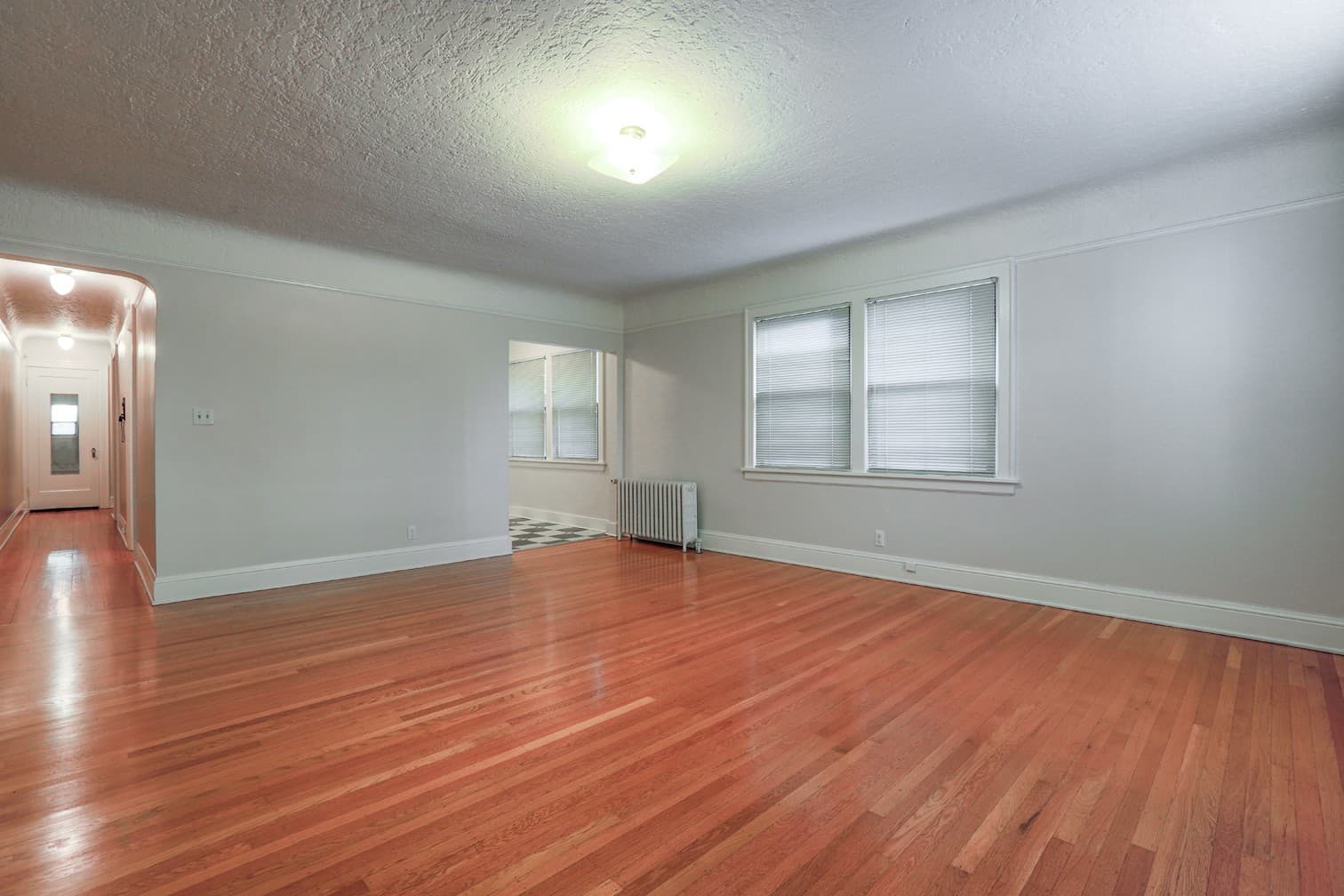 Portland Apartment: 707 NW 19th Ave