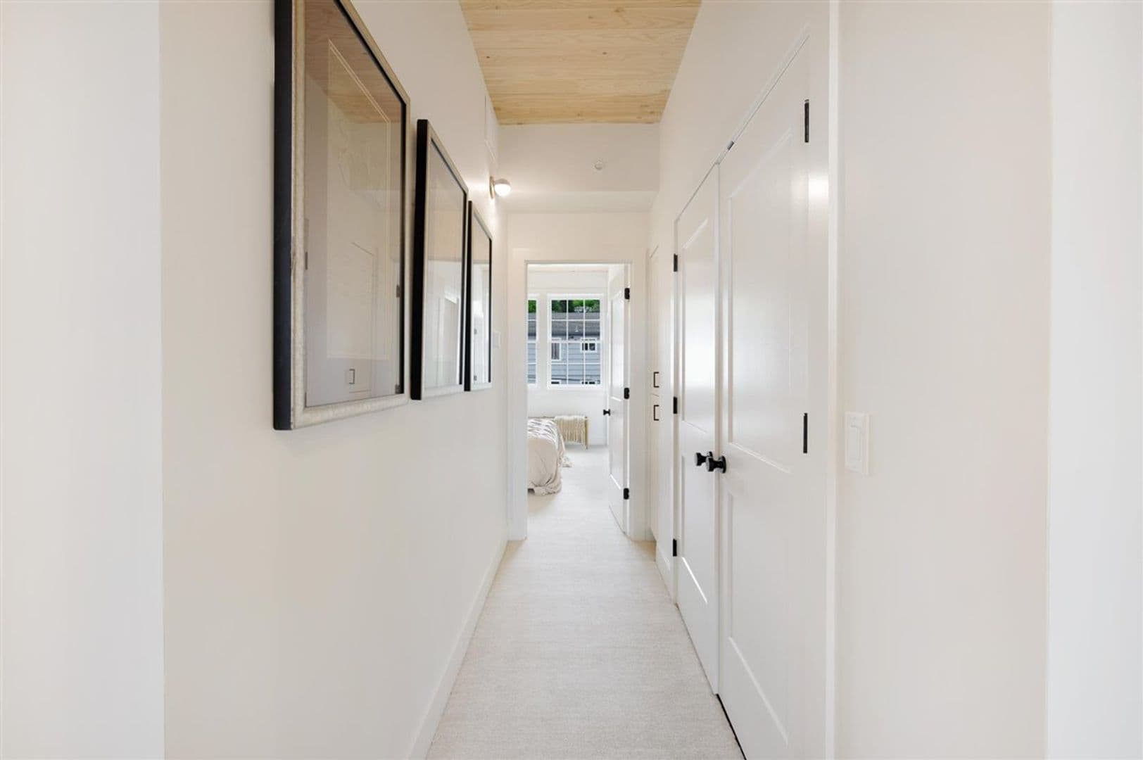 Portland Apartment: 2915A-2989B NW Wilson St.