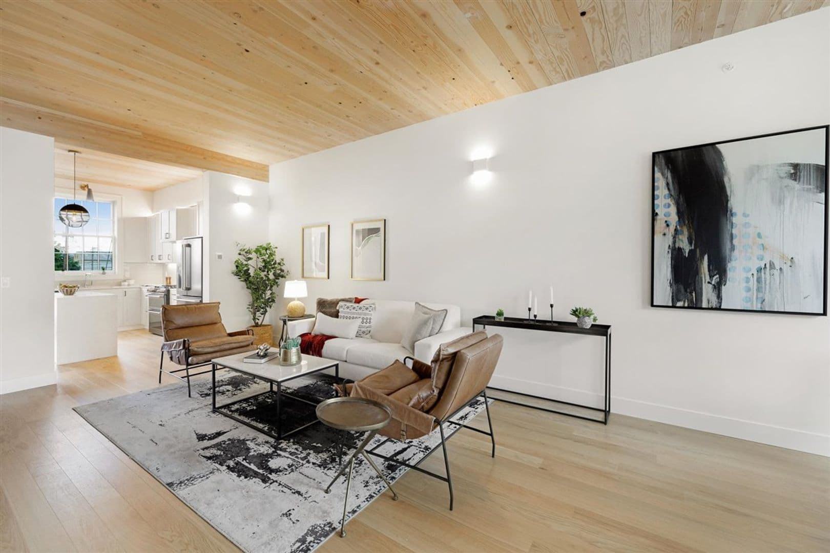 Portland Apartment: 2915A-2989B NW Wilson St.