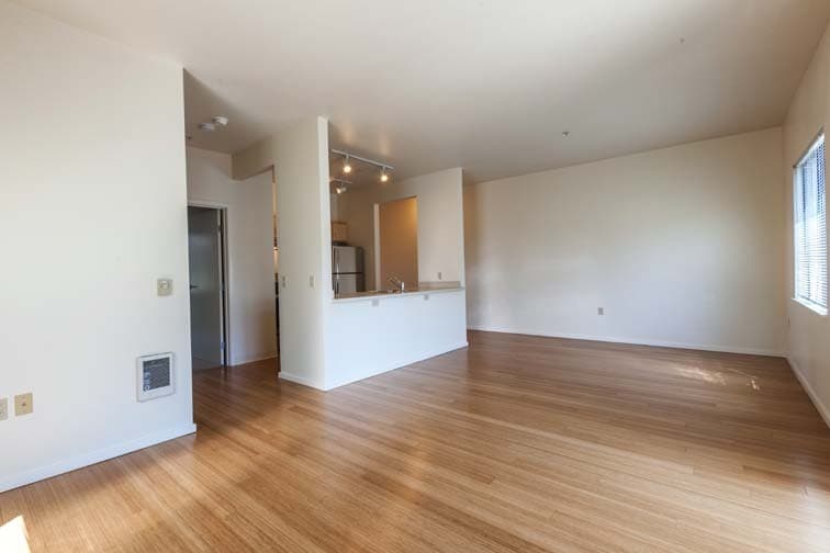 Portland Apartment: 2315 NW Overton St