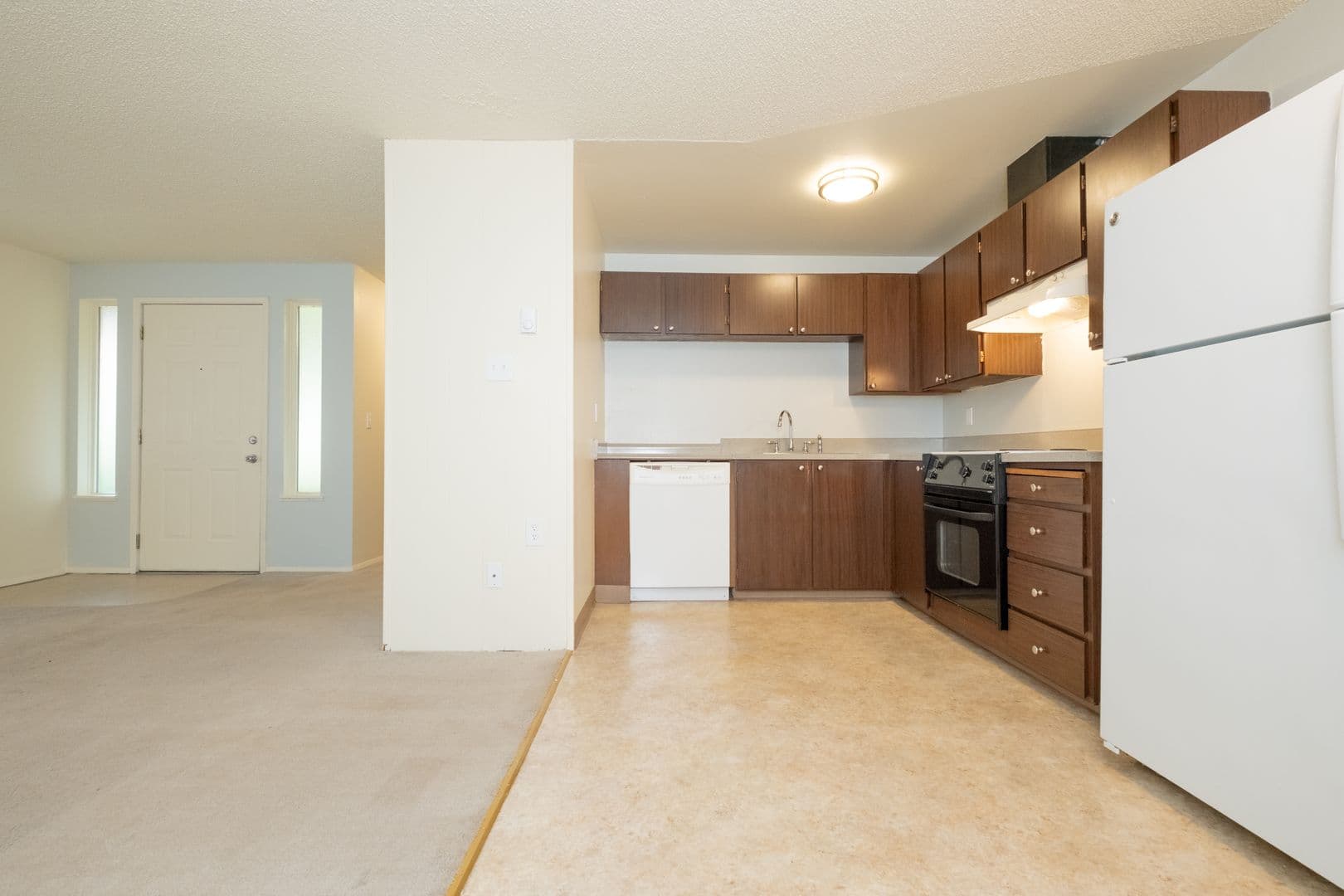 Portland Apartment: 13625 SE Stark St.