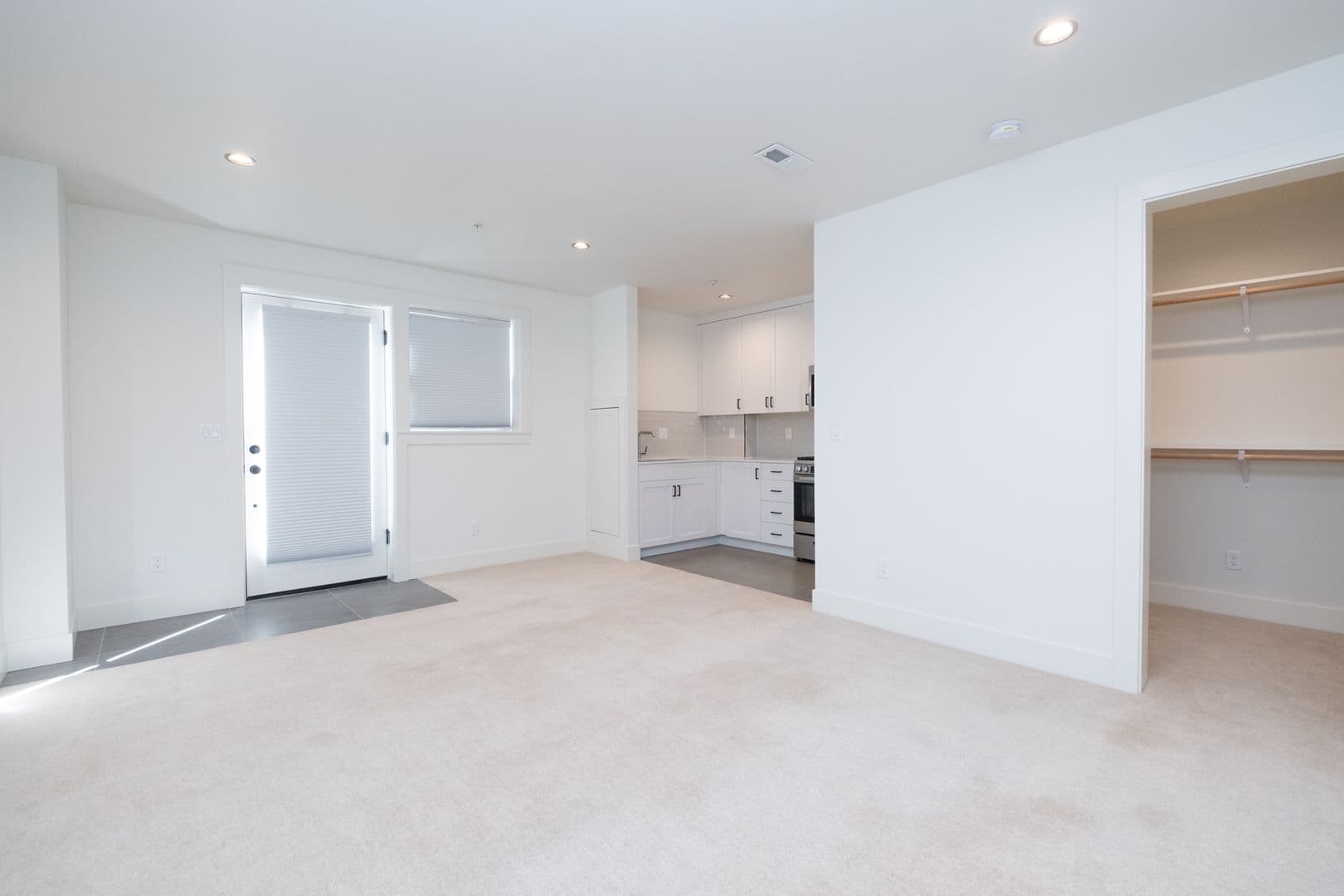 Portland Apartment: 2915A-2989B NW Wilson St.