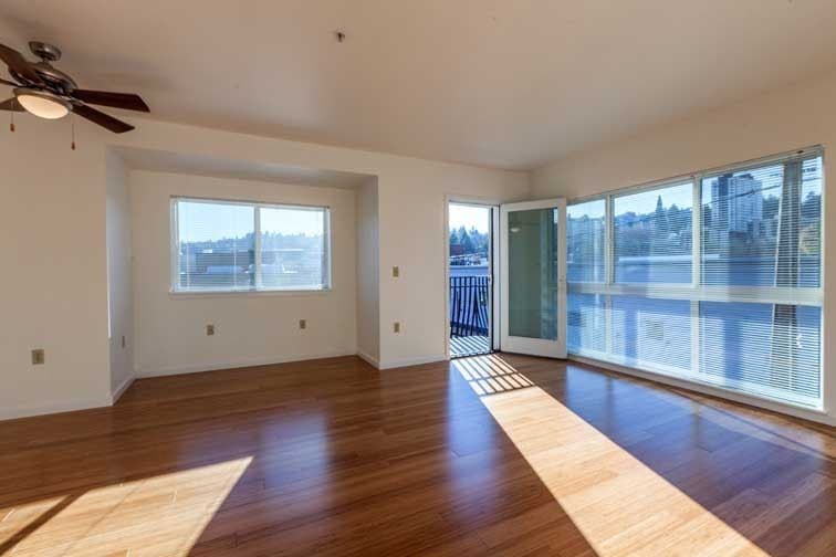 Portland Apartment: 210 NW 20th Ave