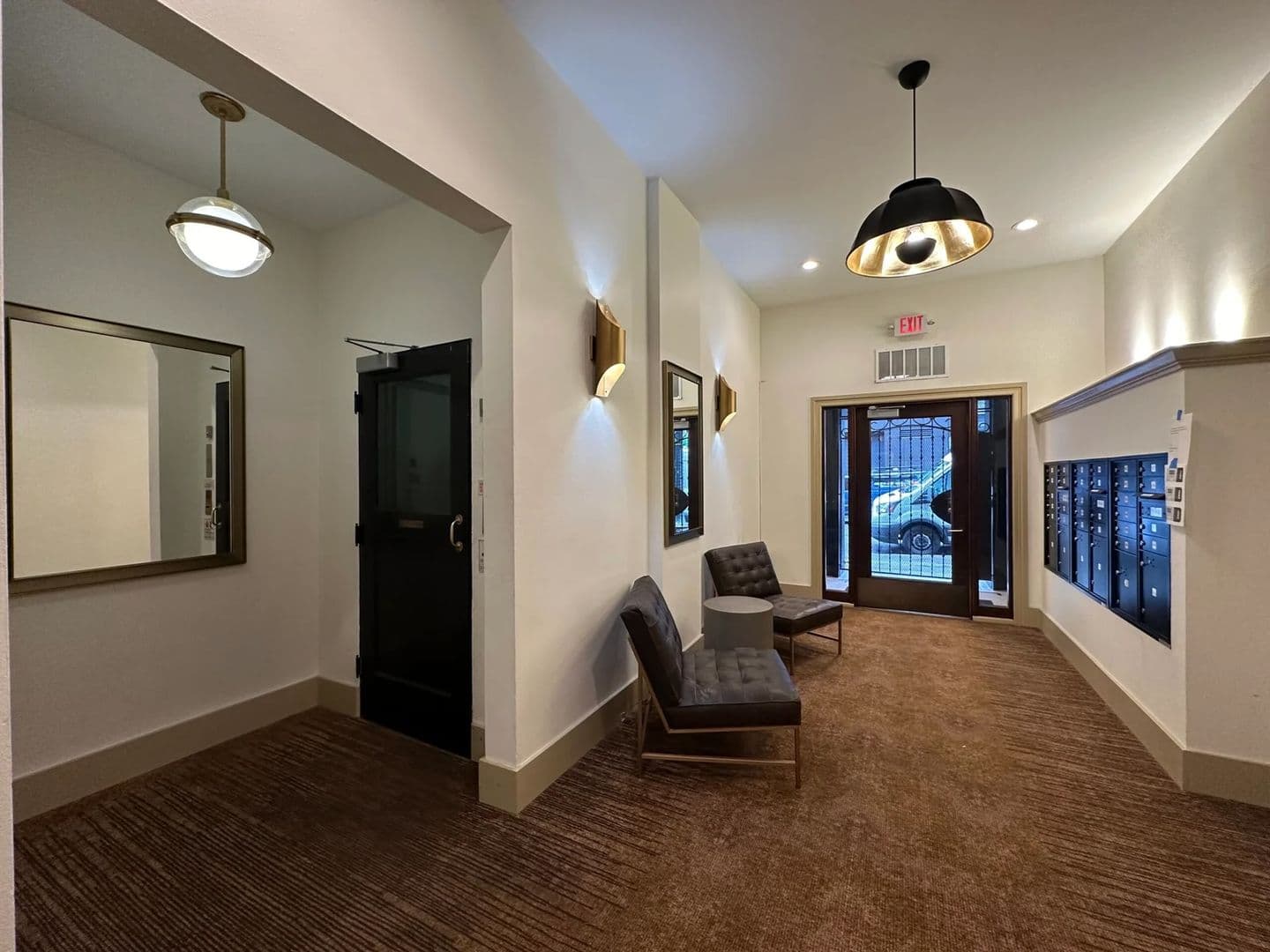 Portland Apartment: 1117 SW Alder St.