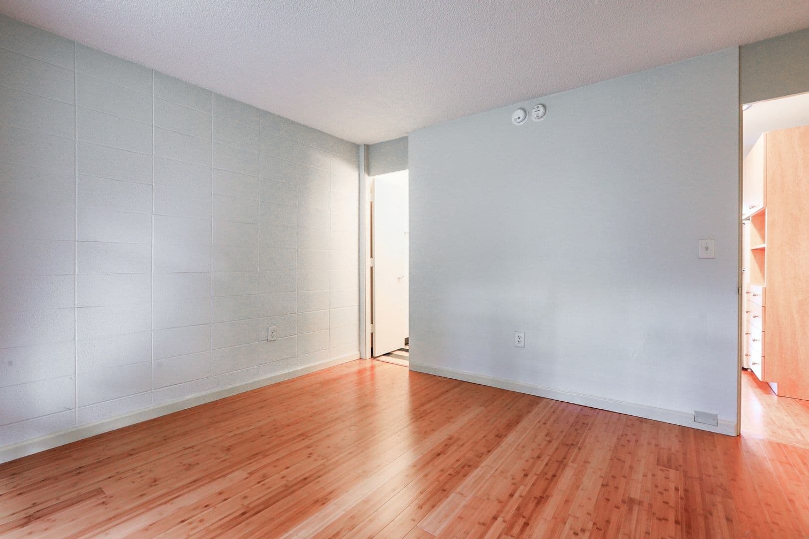 Portland Apartment: 1905 NW 29th Ave