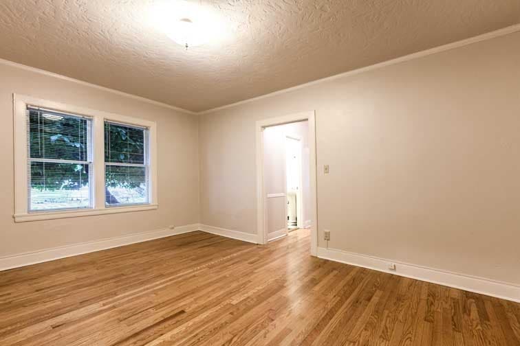 Portland Apartment: 2030 NW Marshall St