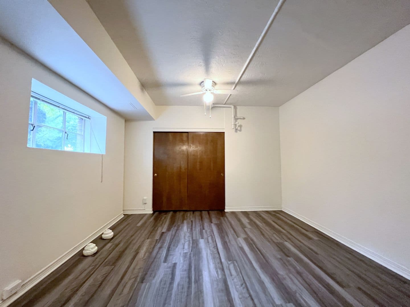 Portland Apartment: 1975 NW Everett St.