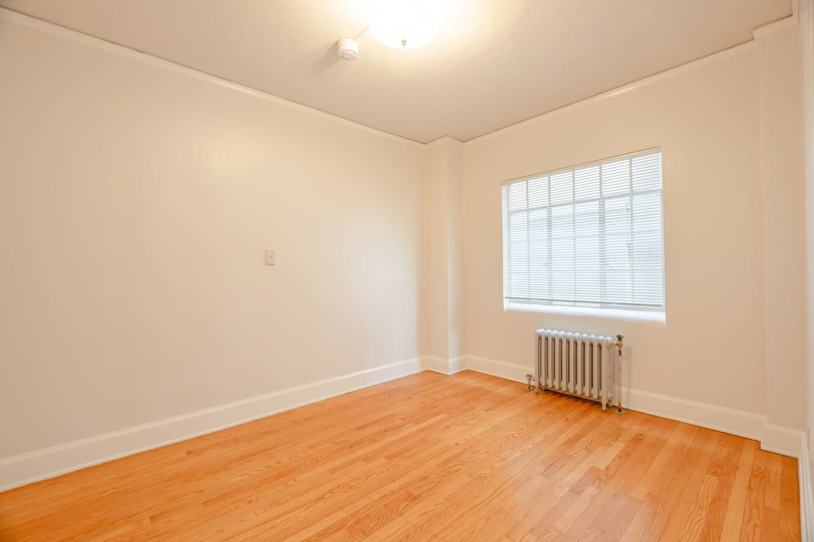 Portland Apartment: 1431 SW Park Ave