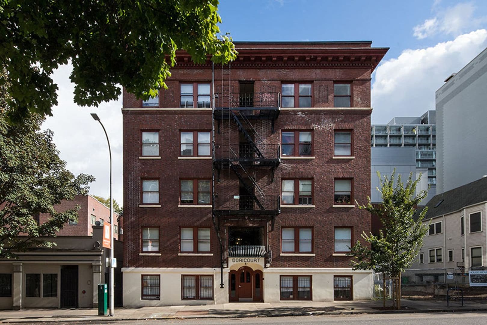 Portland Apartment: 1126 SW 12th Avenue