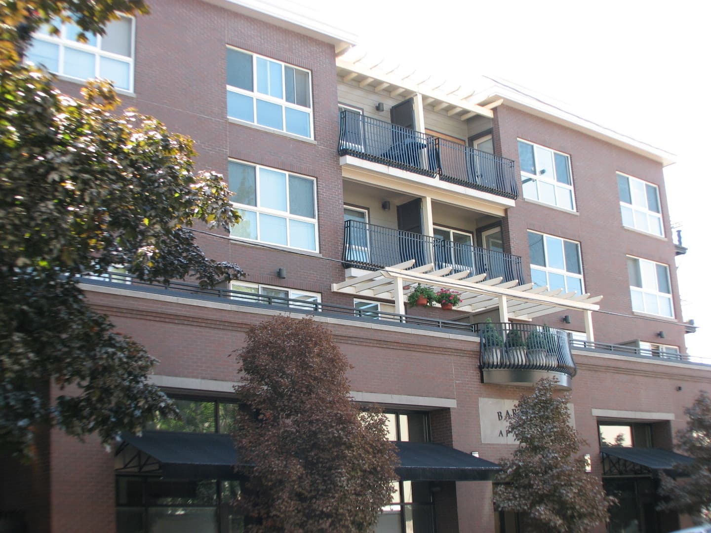 Portland Apartment: 210 NW 20th Ave