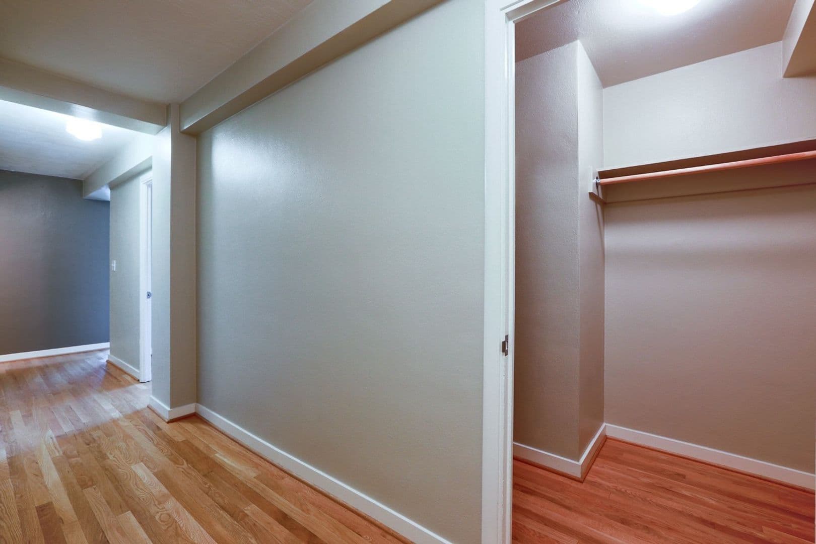 Portland Apartment: 2199 NW Everett St