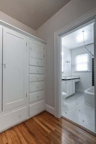 Portland Apartment: 1963 NW Irving St