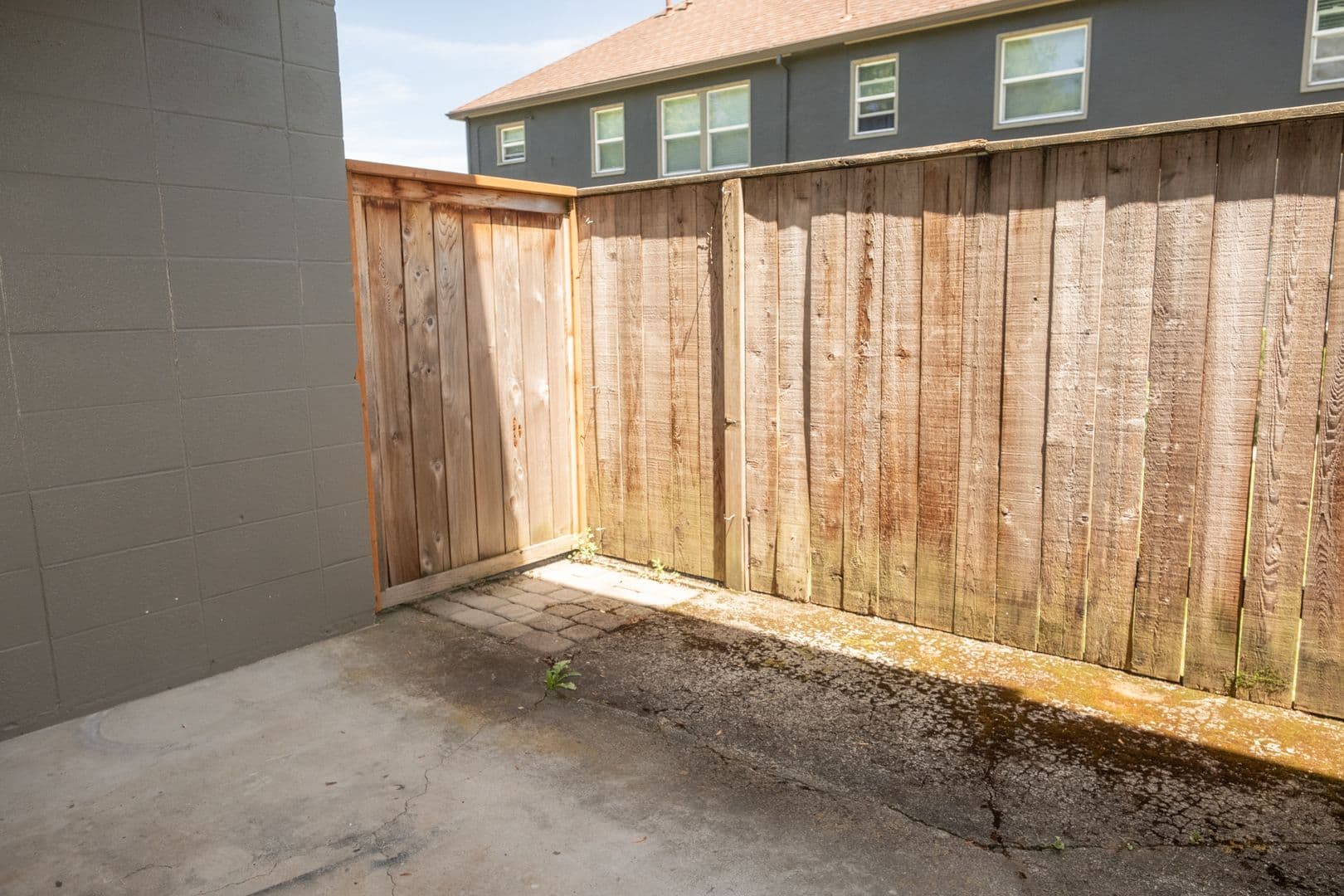 Portland Apartment: 1905 NW 29th Ave