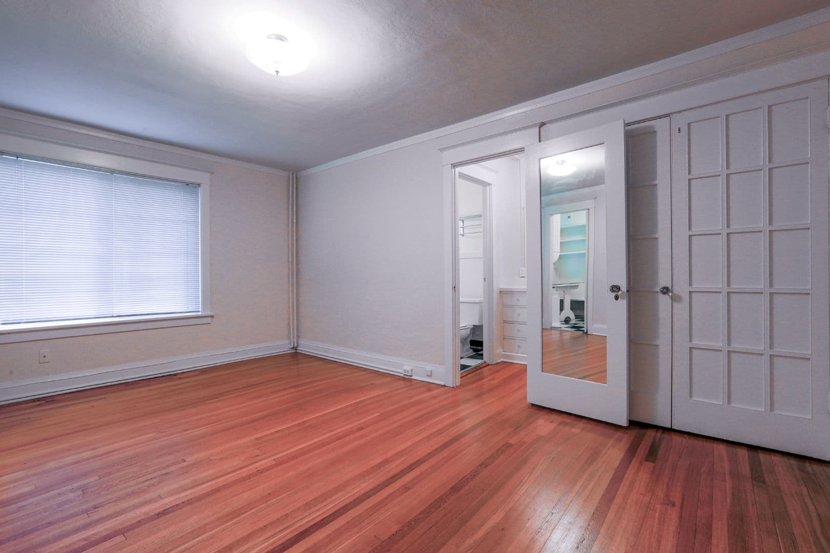 Portland Apartment: 2170 NE Hancock St
