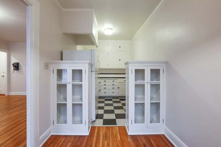 Portland Apartment: 2185 SW Yamhill St