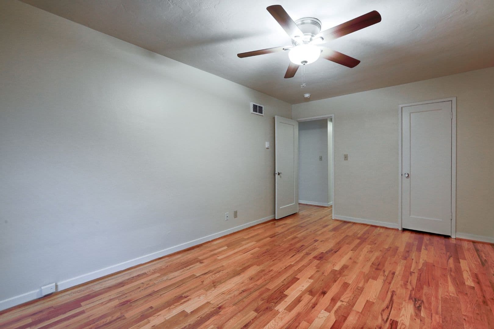 Portland Apartment: 10381 SW  Eastridge St, #44