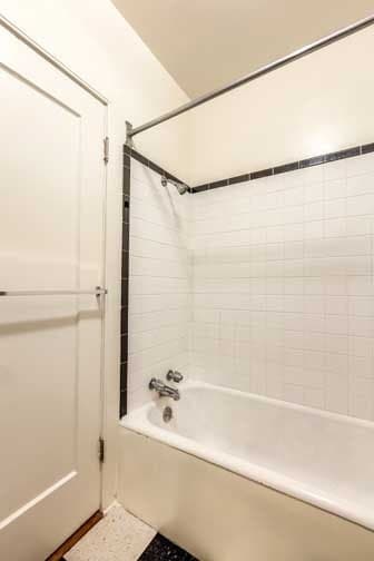 Portland Apartment: 2030 NW Marshall St