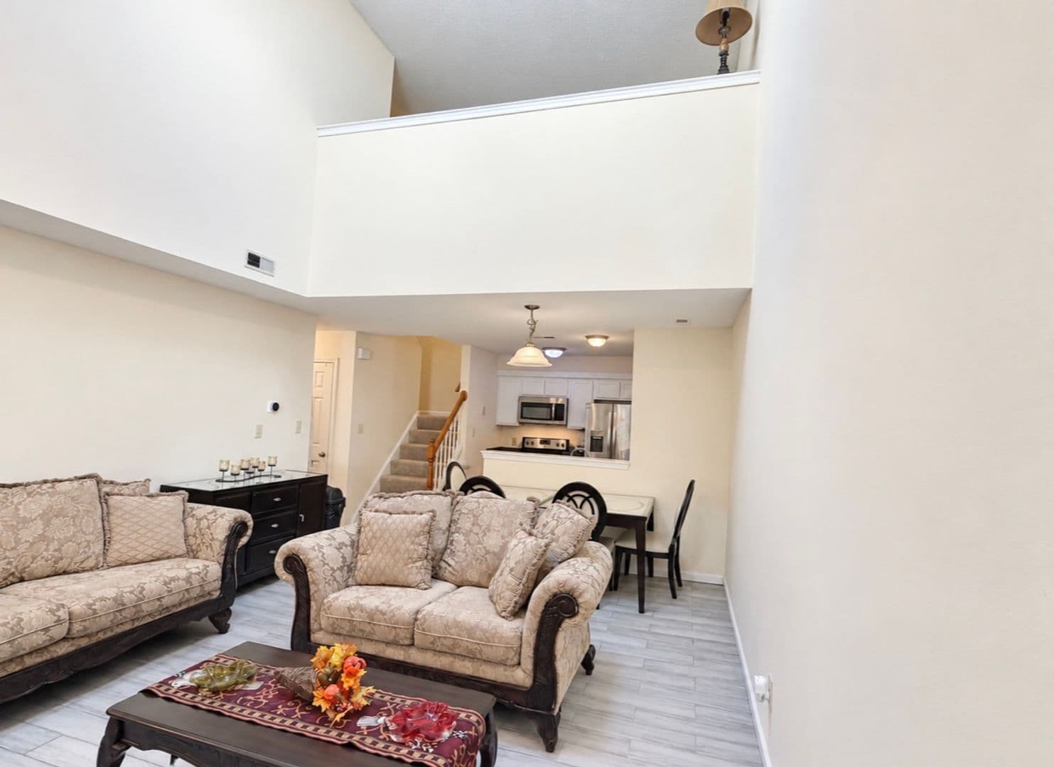 Newport News House: 355 Lee Mills Dr