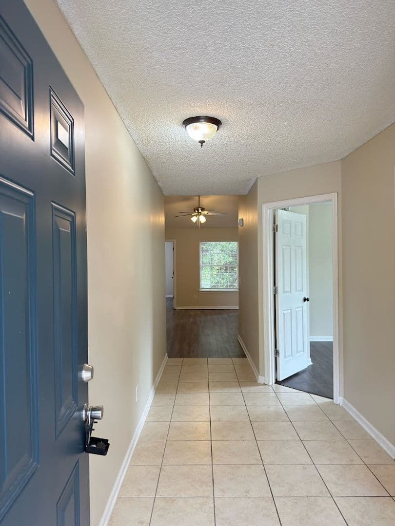 Saint Marys House: 119 Sapelo Drive