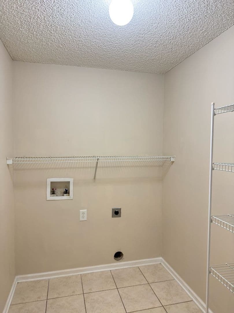Saint Marys House: 119 Sapelo Drive