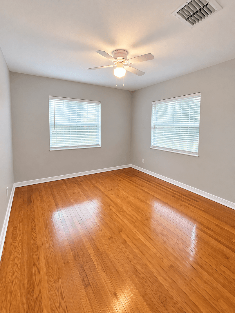 Jacksonville Apartment: 1612 Flagler Ave