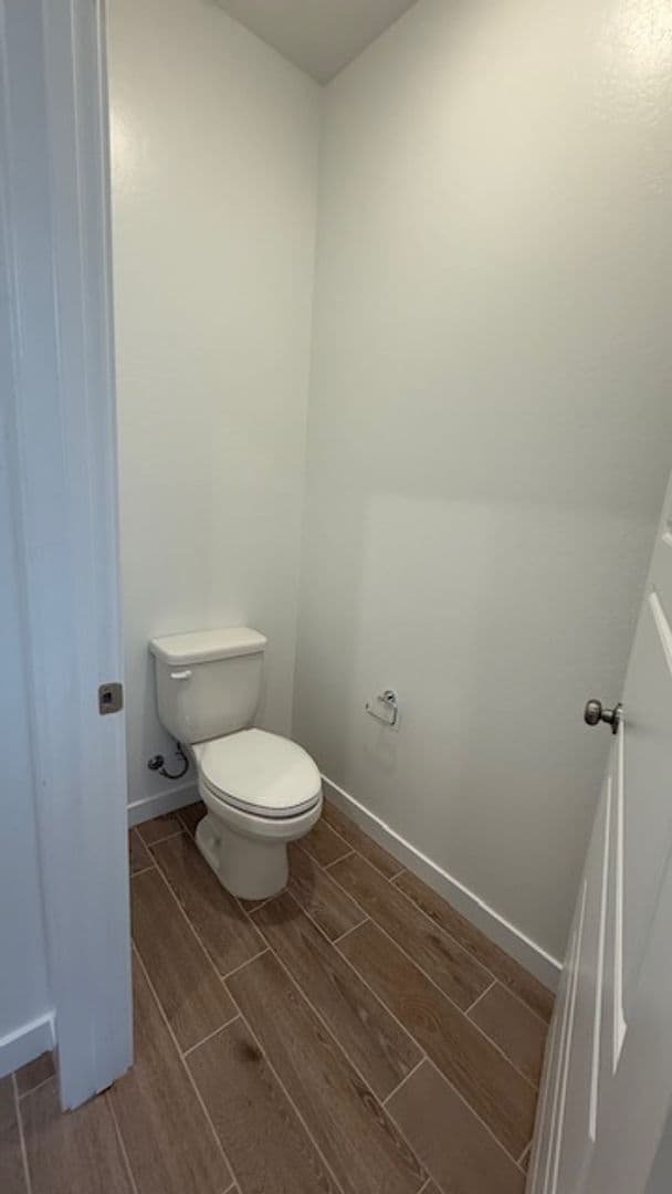 Bakersfield House: 12505 Camino Glorieta