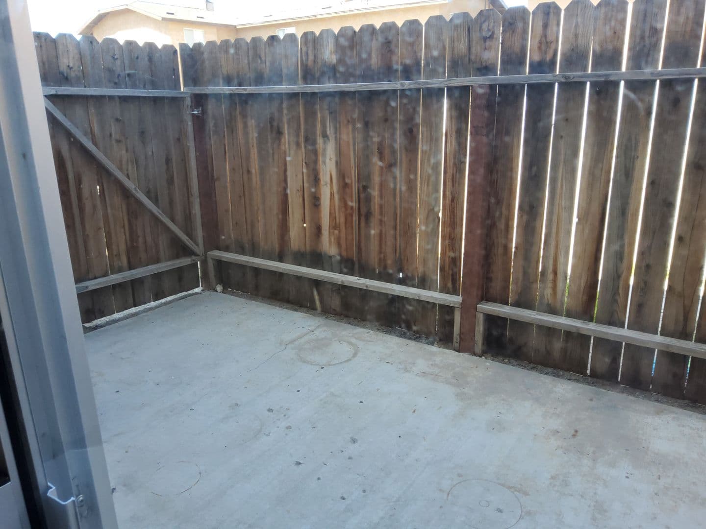 Bakersfield Apartment: 7909 S Laurelglen Blvd