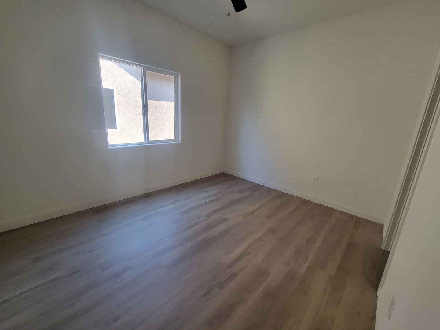 Bakersfield Apartment: 8410 Grandy St