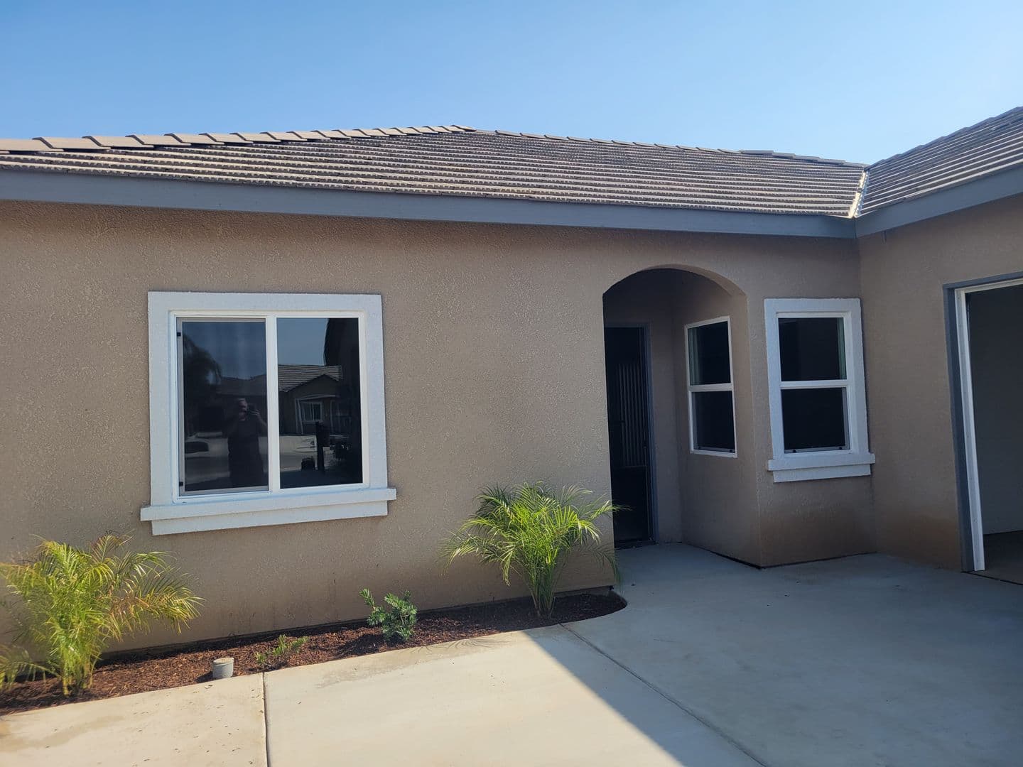 Bakersfield Apartment: 8520 Grandy