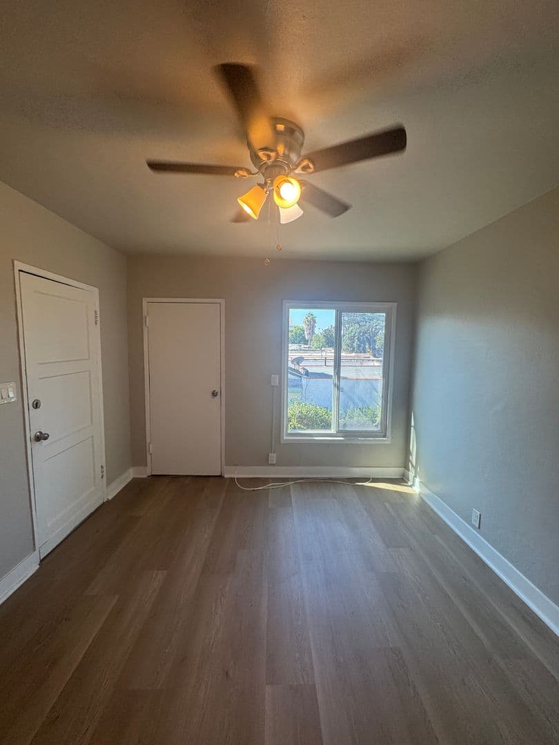 Los Angeles Apartment: 3406 Virginia Road