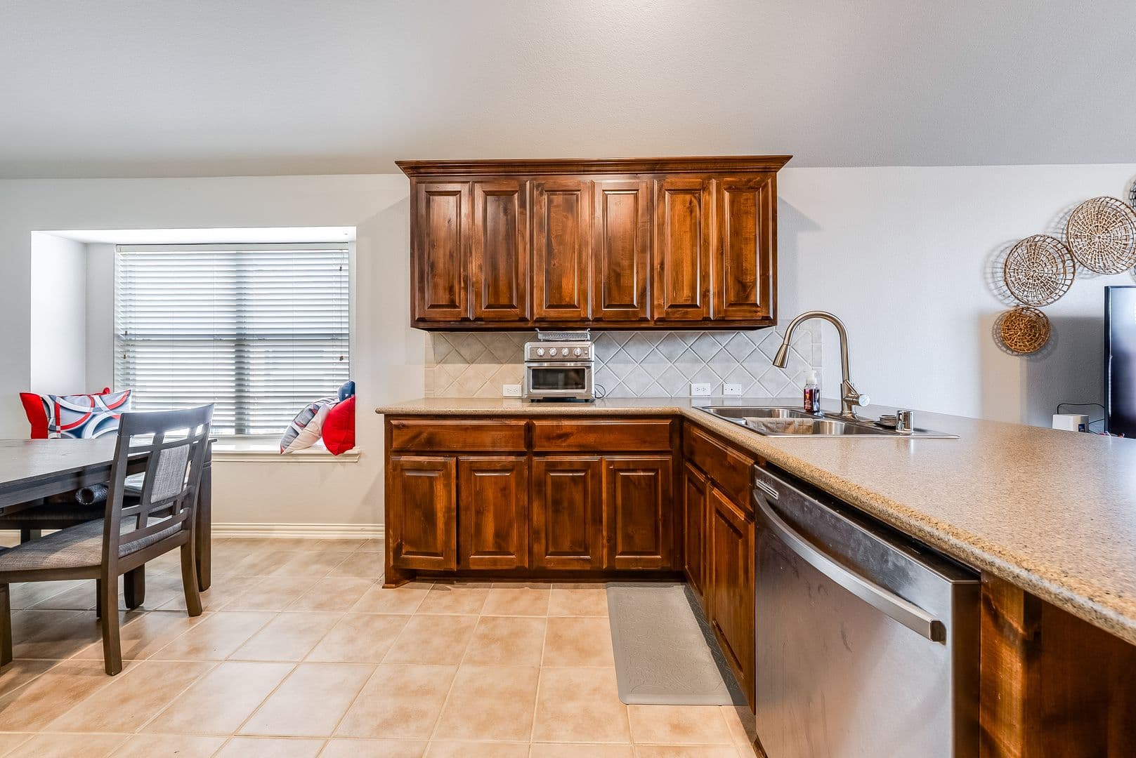 Little Elm House: 2824 Dawn Springs Drive