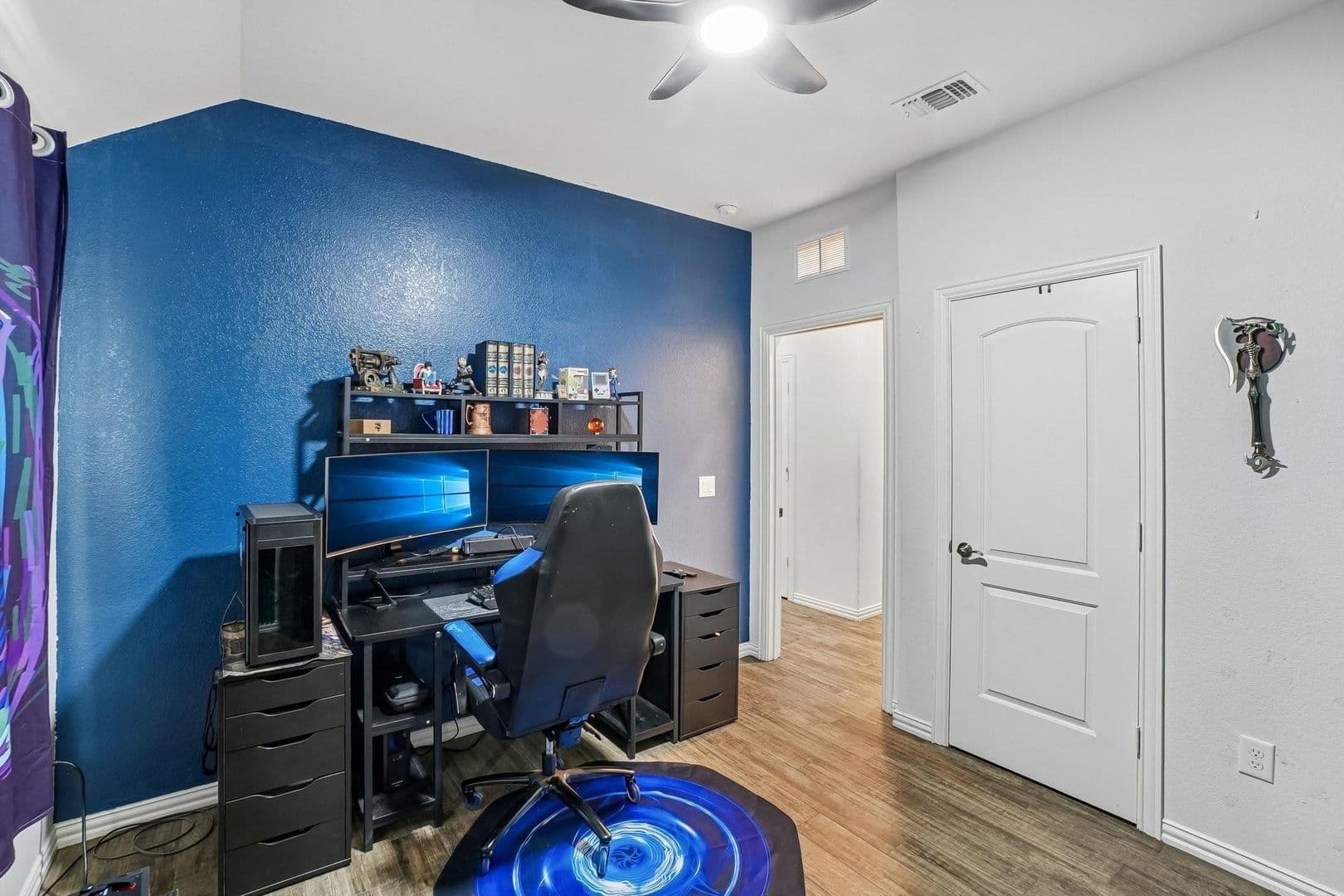 Mansfield House: 2603 Wallingford Drive