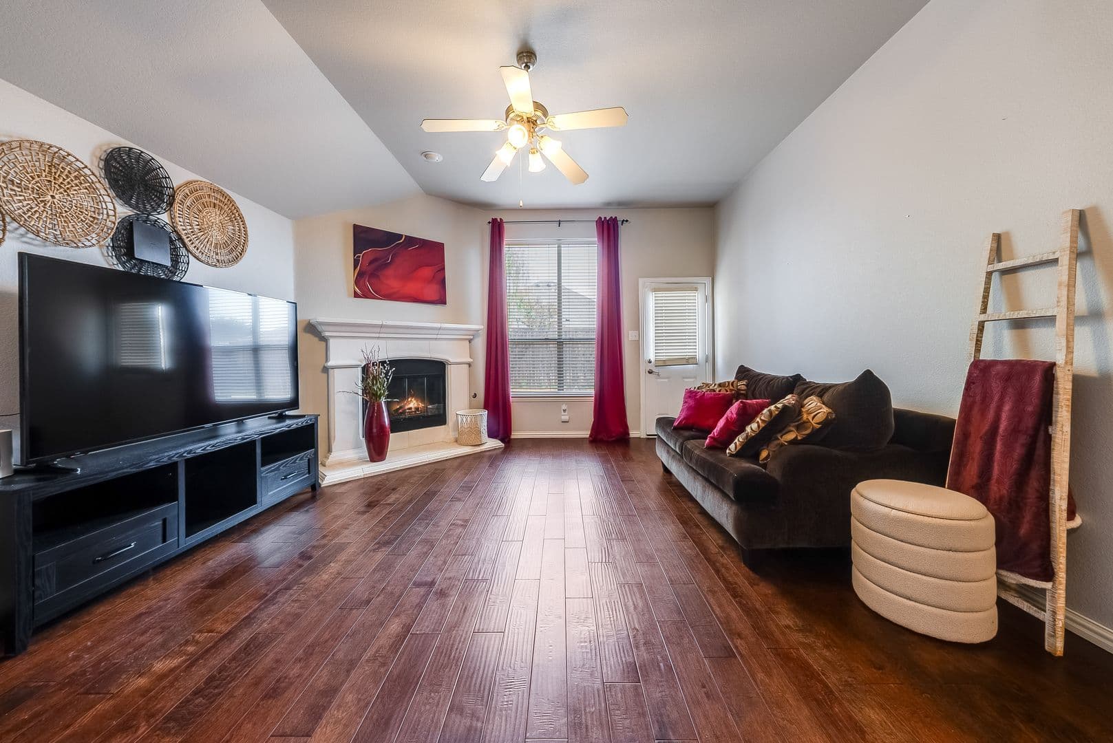 Little Elm House: 2824 Dawn Springs Drive