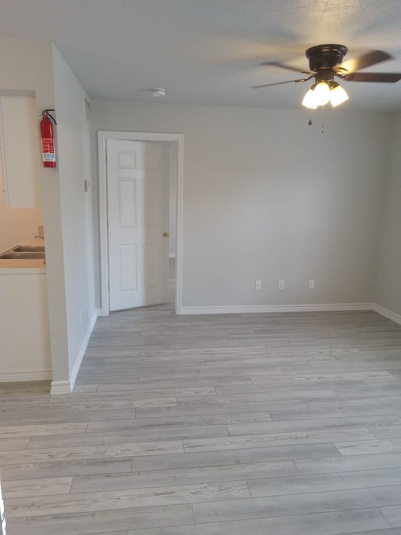 ORANGE Apartment: 7071 S. BILBO RD. UNIT 5