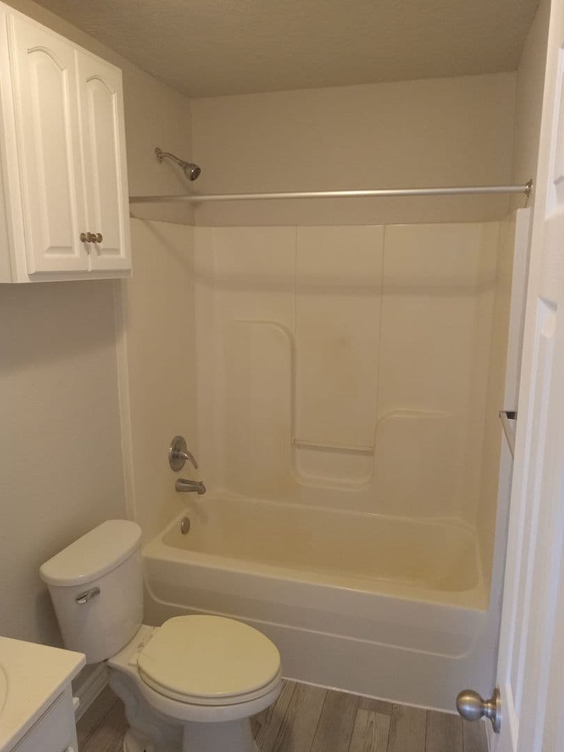 ORANGE Apartment: 7071 S. BILBO RD. UNIT 5