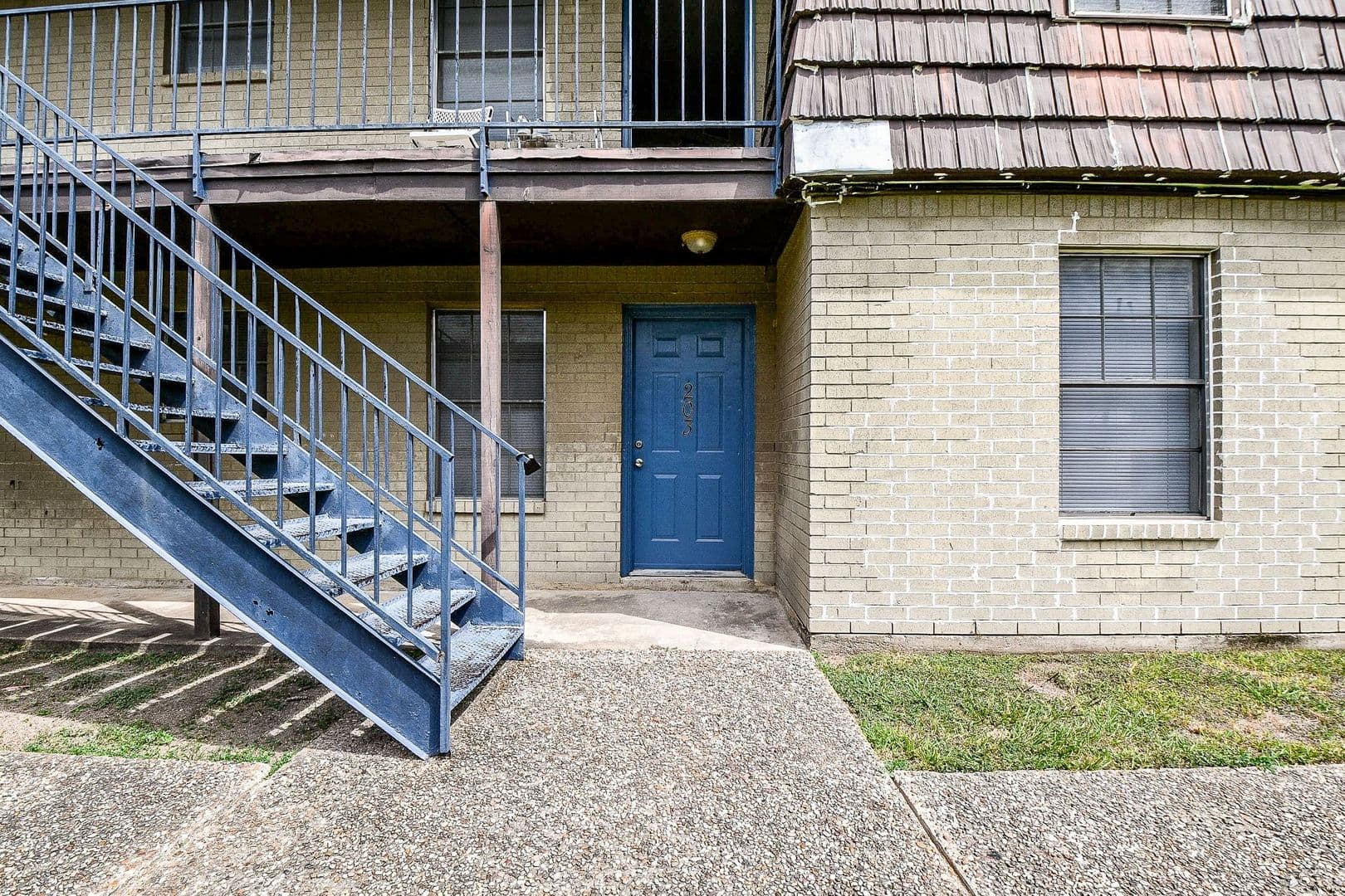 KATY Apartment: 1526 EAST AVENUE