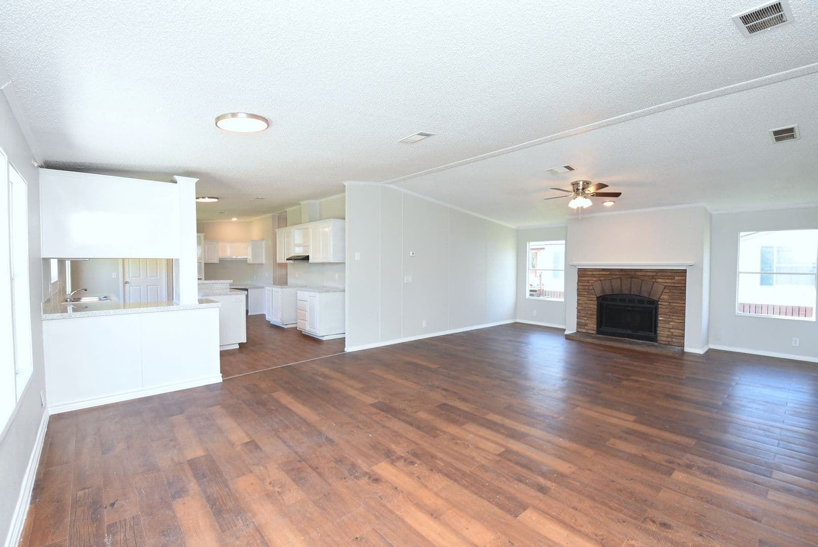 Conroe House: 12767 Roy Harris Loop