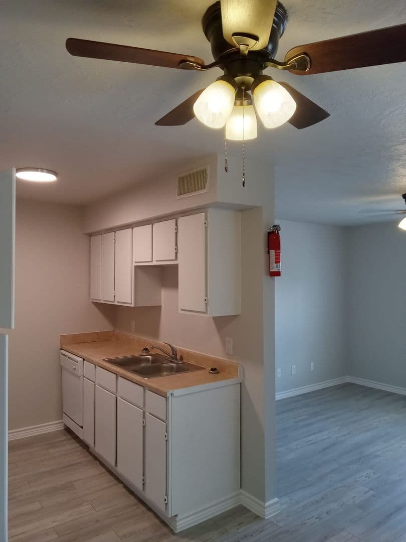 ORANGE Apartment: 7071 S. BILBO RD. UNIT 5
