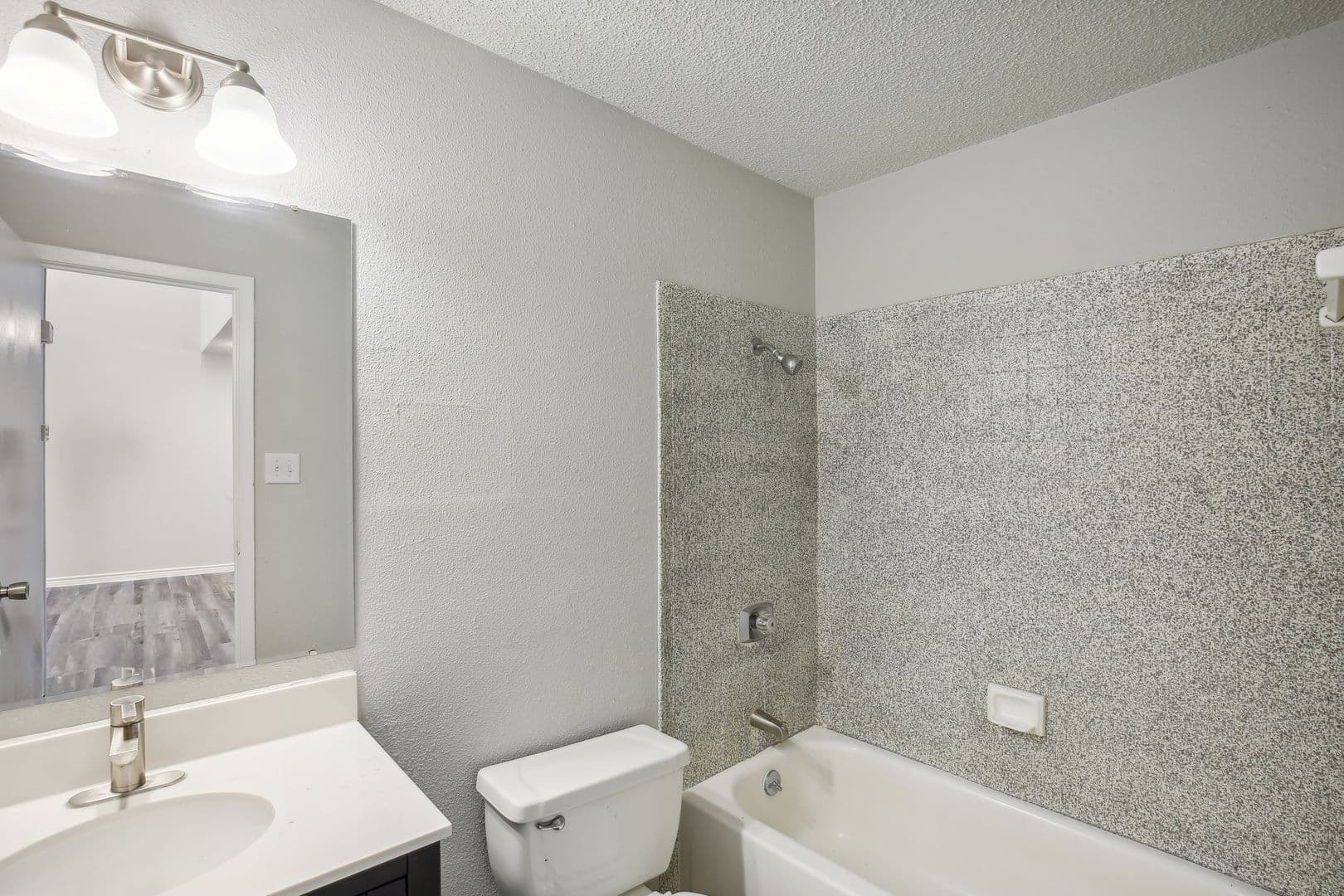 MONTGOMERY Apartment: 13155 WALDEN RD