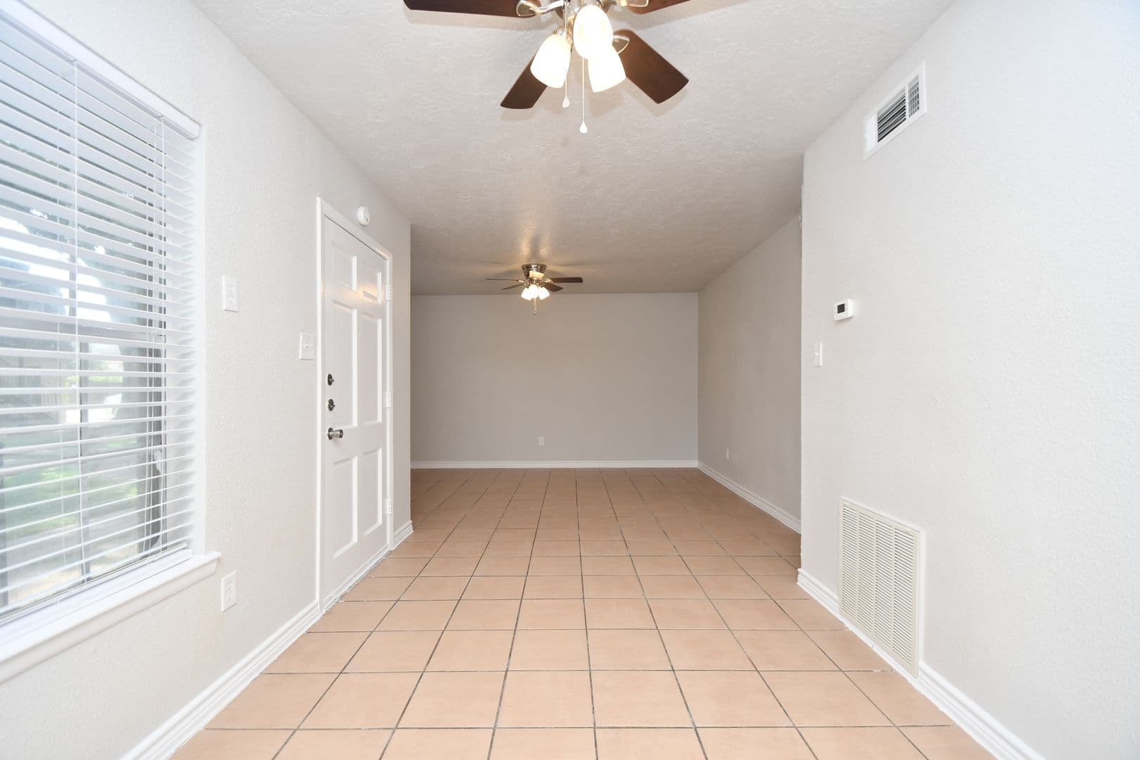 KATY Apartment: 1518 East Ave