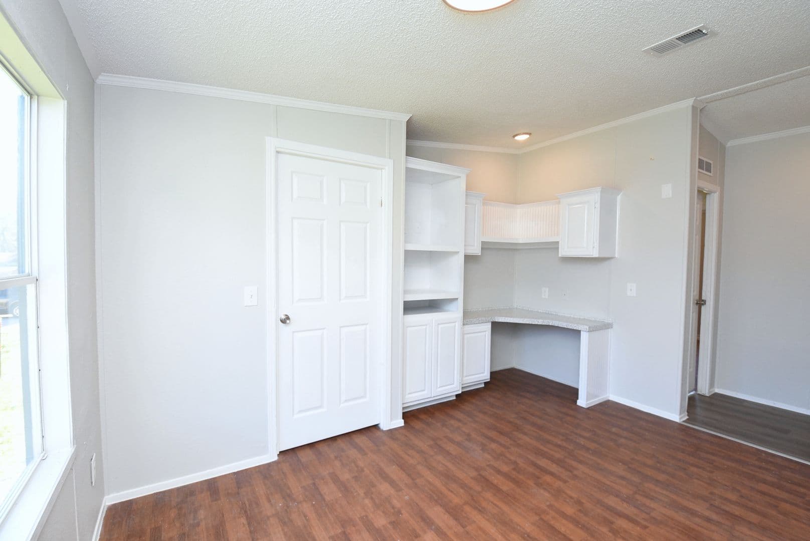 Conroe House: 12767 Roy Harris Loop
