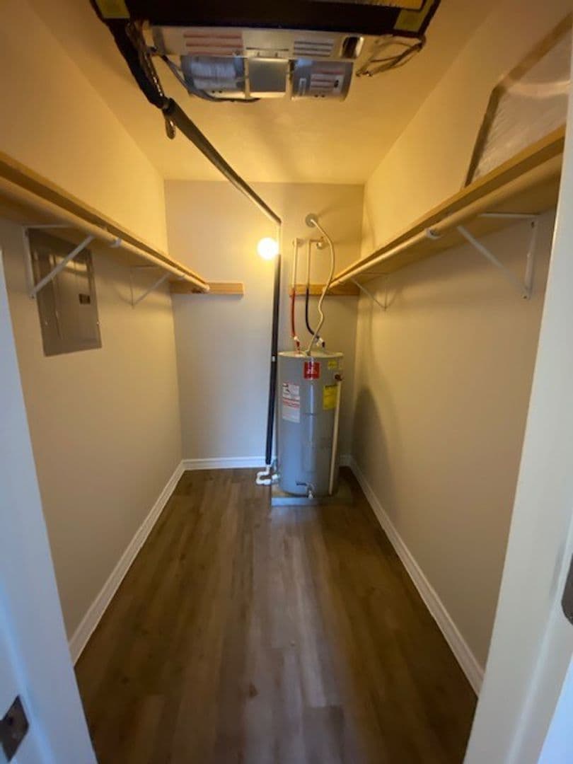 ORANGE Apartment: 7071 S. BILBO RD. UNIT 11