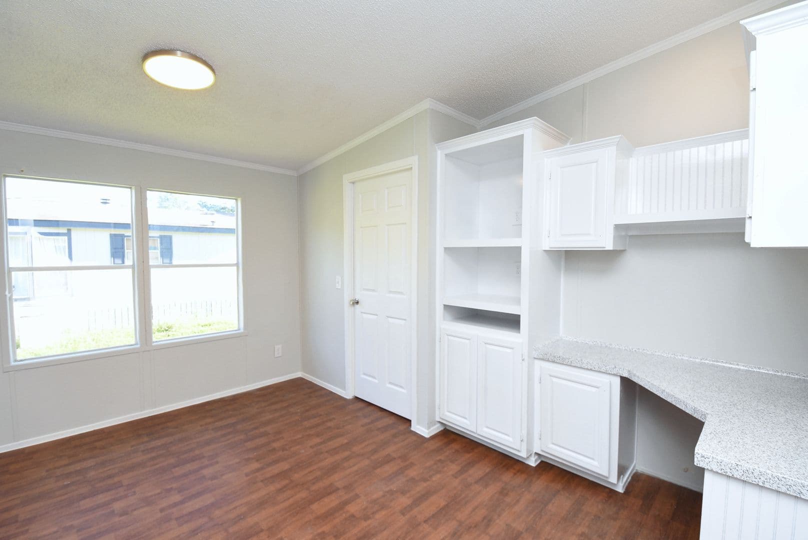 Conroe House: 12767 Roy Harris Loop