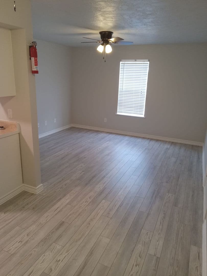 ORANGE Apartment: 7071 S. BILBO RD. UNIT 5