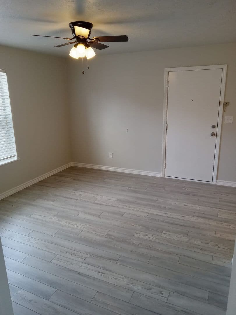 ORANGE Apartment: 7071 S. BILBO RD. UNIT 5