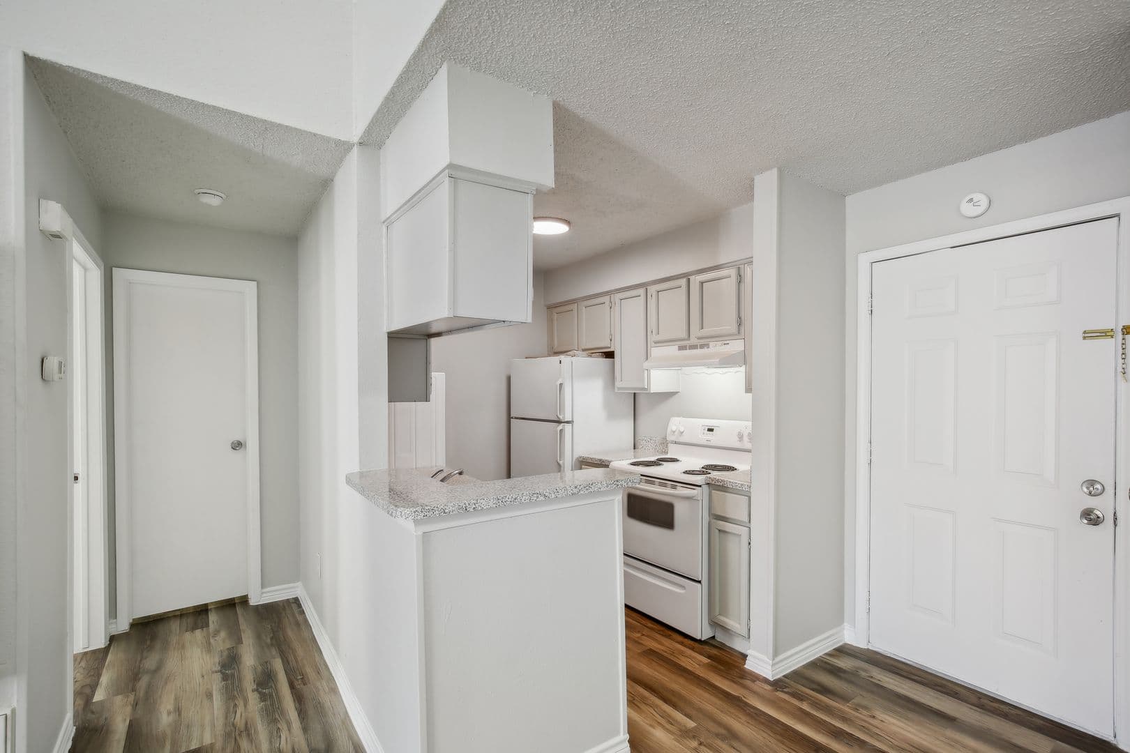 MONTGOMERY Apartment: 13155 WALDEN RD