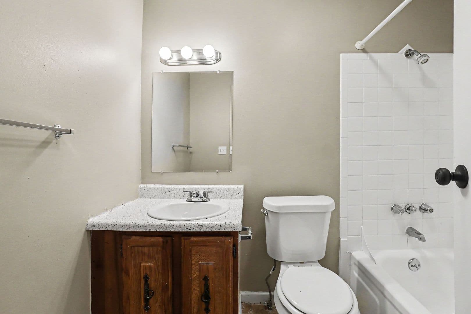 Belton Apartment: 6820 Chapel Dr