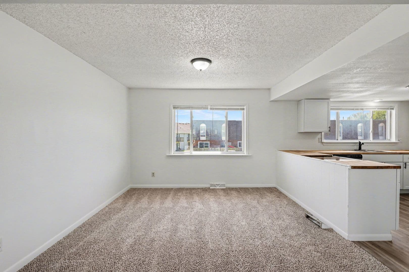 Belton Apartment: 6820 Chapel Dr